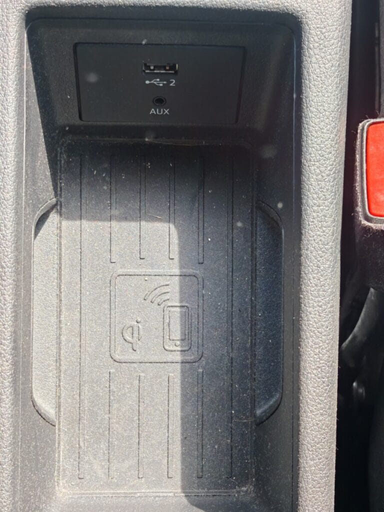 AUDI Q2 NERA USATO OLBIA RICARICA CELL