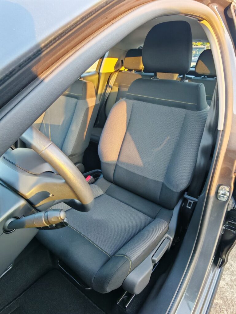 CITROEN C3 GRIGIA GT289NY USATO OLBIA (20)