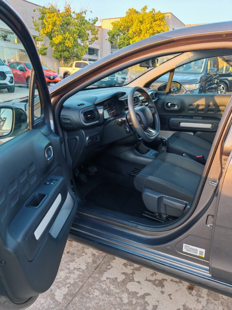 CITROEN C3 GRIGIA GT289NY USATO OLBIA (22)