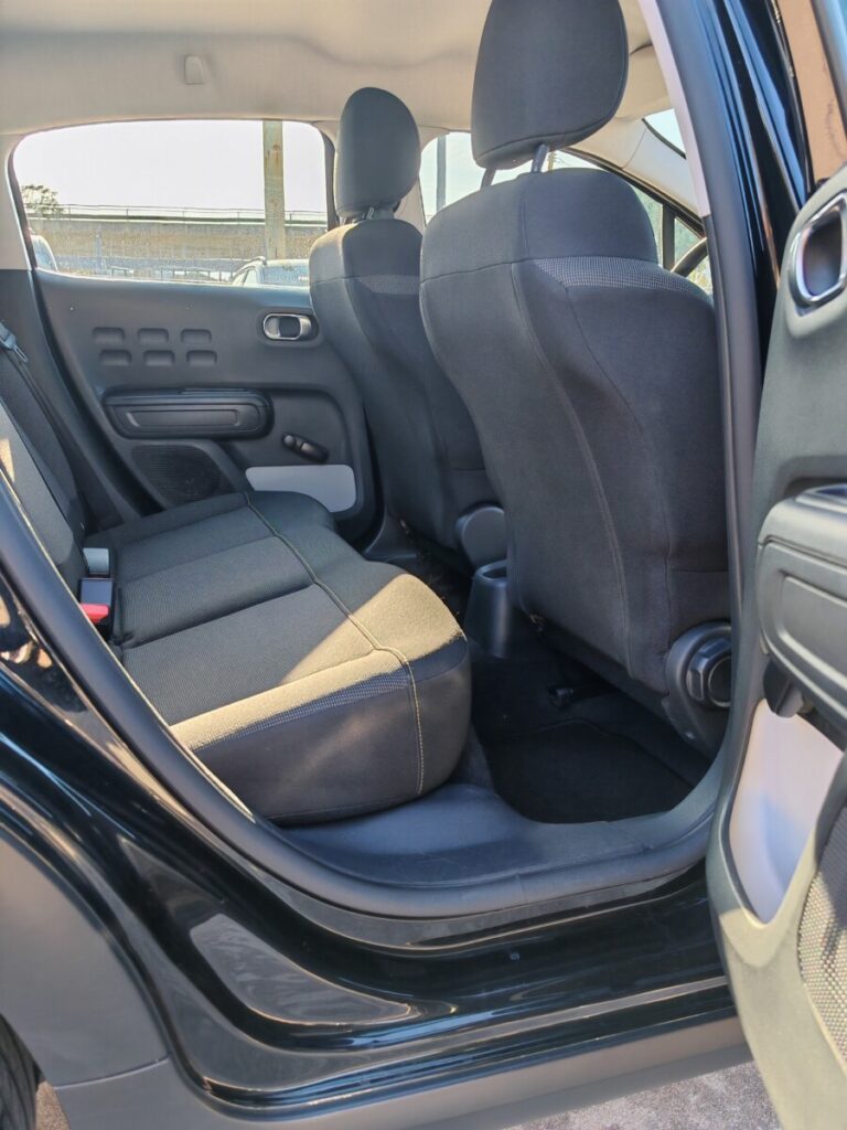 CITROEN C3 GT995YN USATO OLBIA (18)