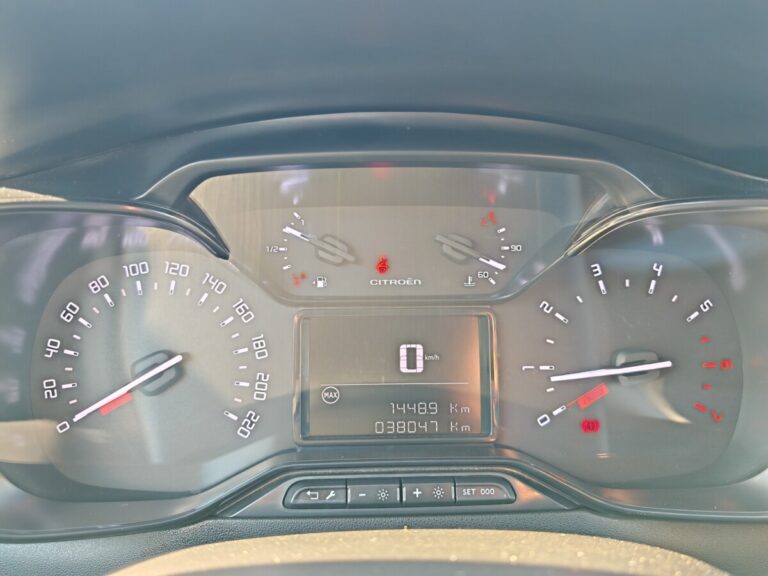 CITROEN C3 GT995YN USATO OLBIA (27)