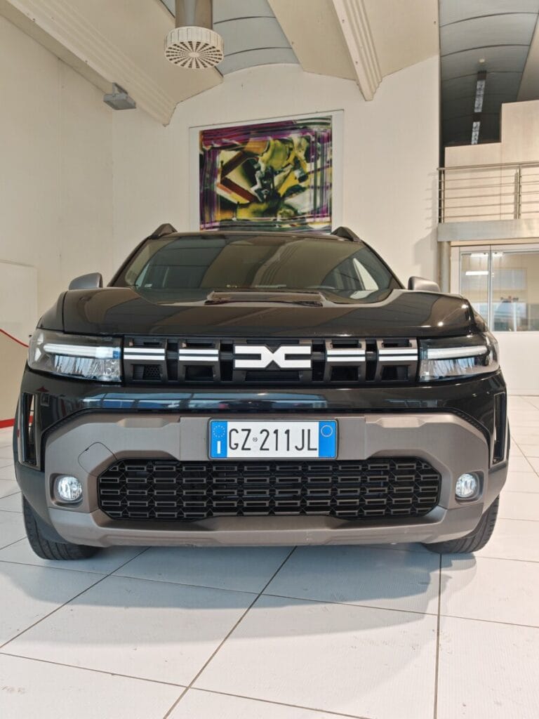 DACIA DUSTER USATO OLBIA FRONTALE