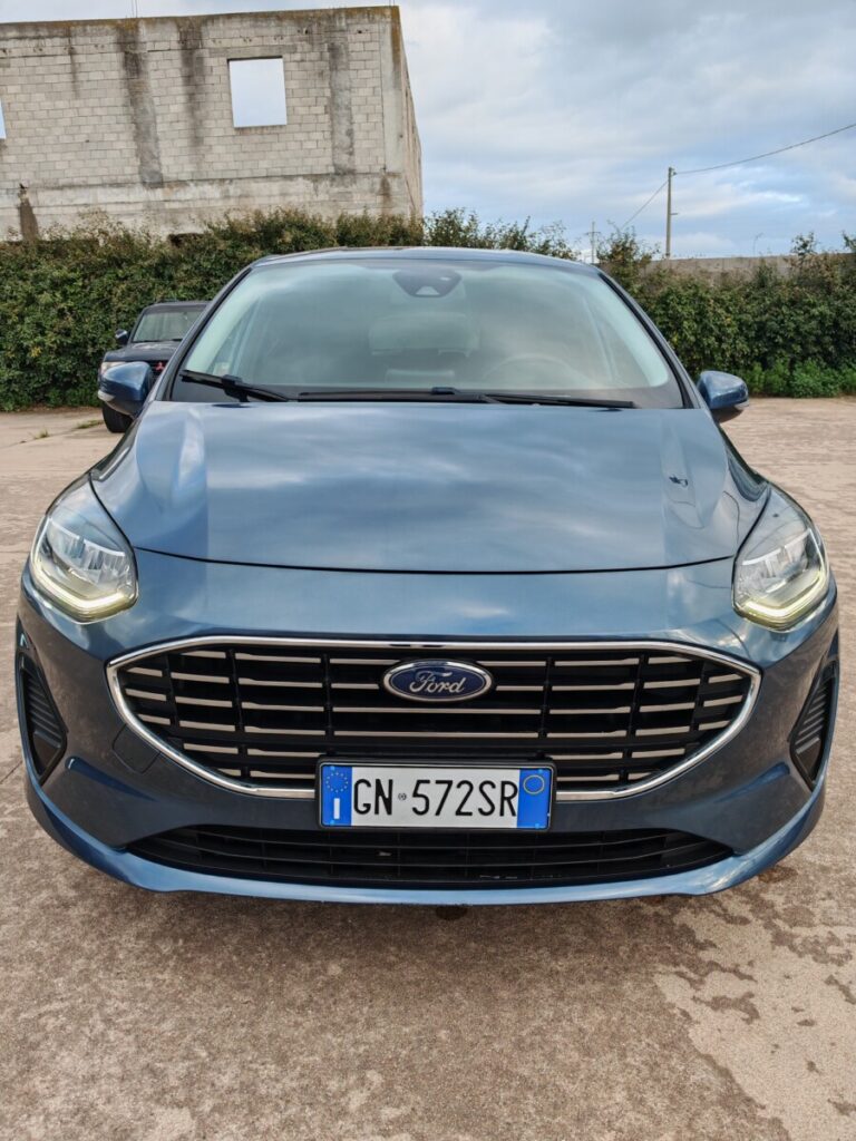 FORD FIESTA TITANIUM GN572SR USATO OLBIA (1)