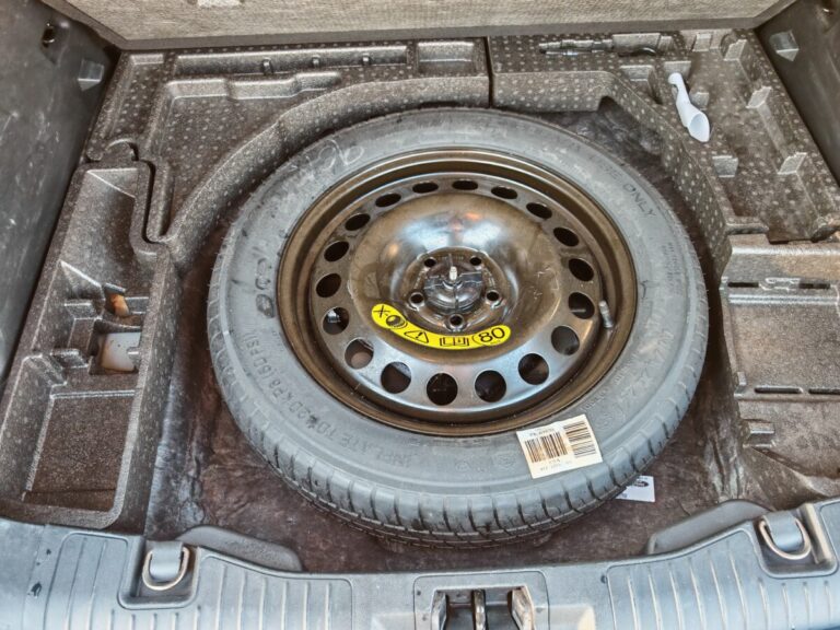 FORD KUGA BENZINA GN424DE USATO OLBIA (12)