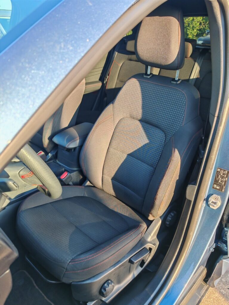 FORD KUGA BENZINA GN424DE USATO OLBIA (27)