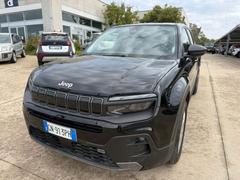 JEEP AVENGER LONGITUDE NERO VENDITA OLBIA (11)