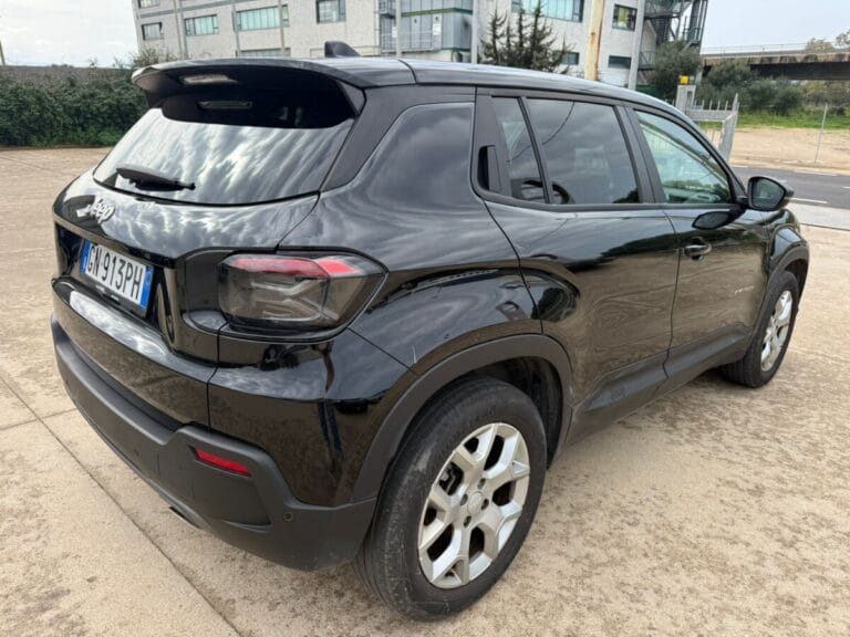 JEEP AVENGER LONGITUDE NERO VENDITA OLBIA (7)