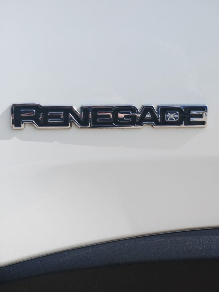 JEEP RENEGADE BIANCO LONGITUDE USATO OLBIA (1) (12)