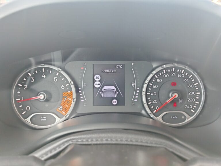JEEP RENEGADE BIANCO LONGITUDE USATO OLBIA (1) (30)