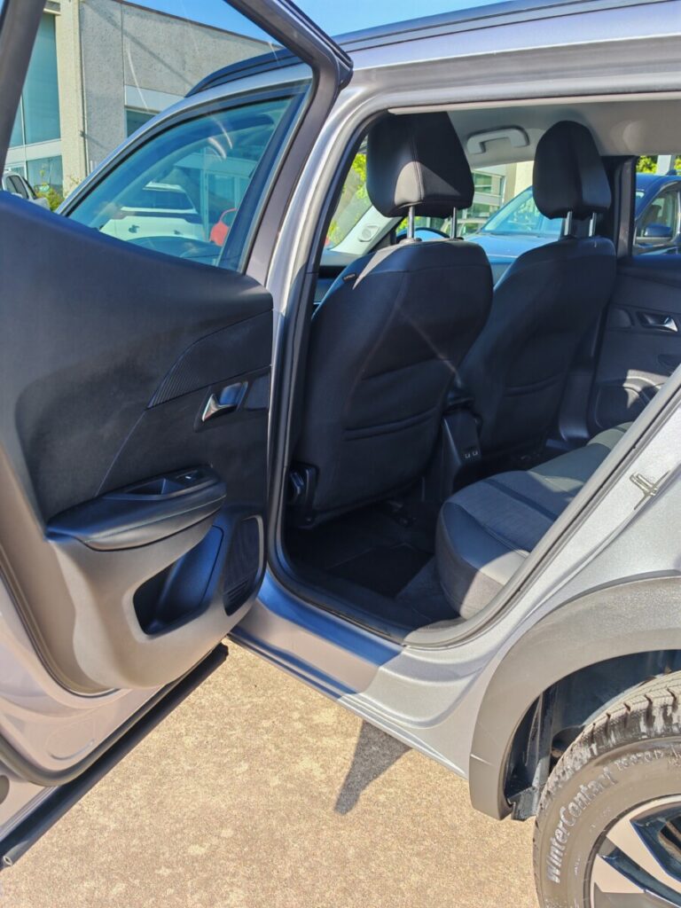 PEUGEOT 2008 GRIGIA GK242PV USATO OLBIA (14)