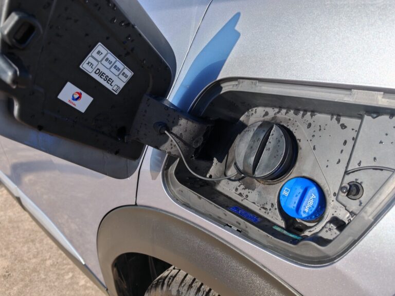 PEUGEOT 2008 GRIGIA GK242PV USATO OLBIA (17)