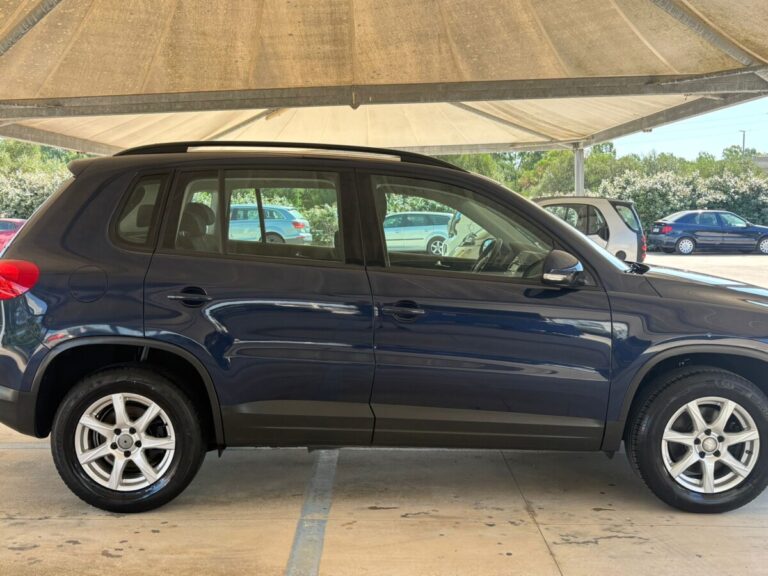 TIGUAN NERO USATO OLBIA (10)