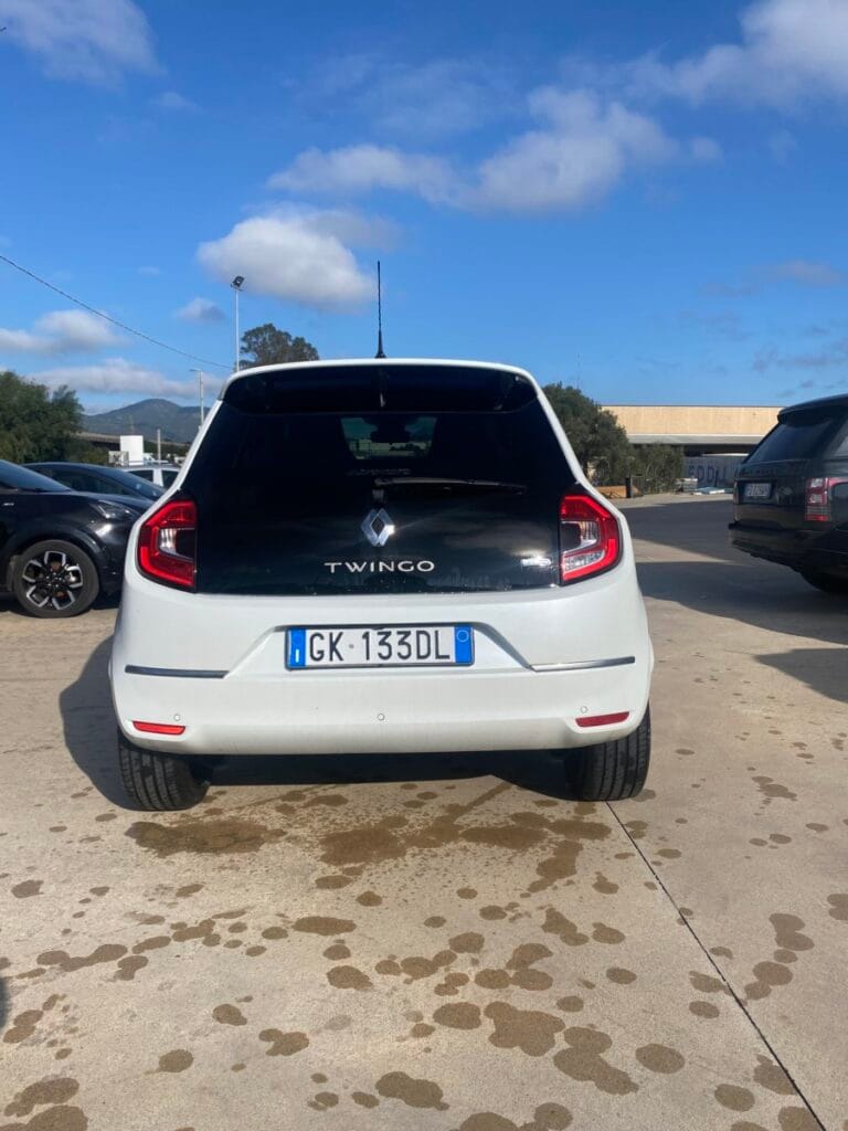 TWINGO 12