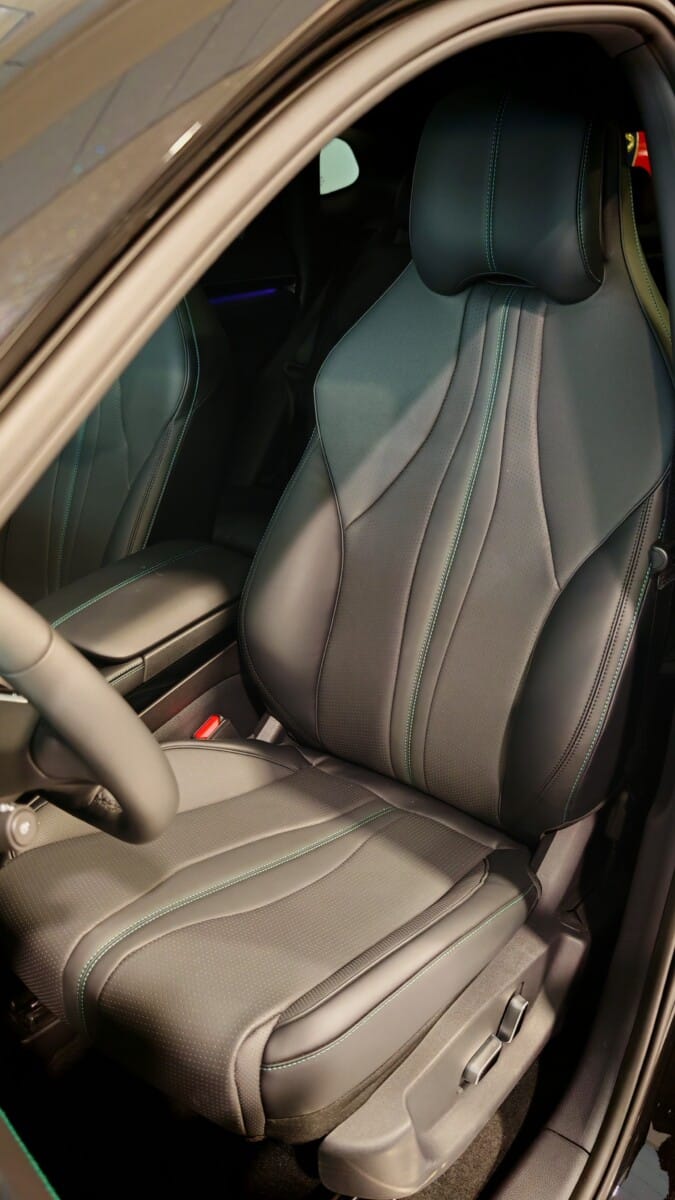 USATO BYD OLBIA NERA SEDUTA ANTERIORE SX