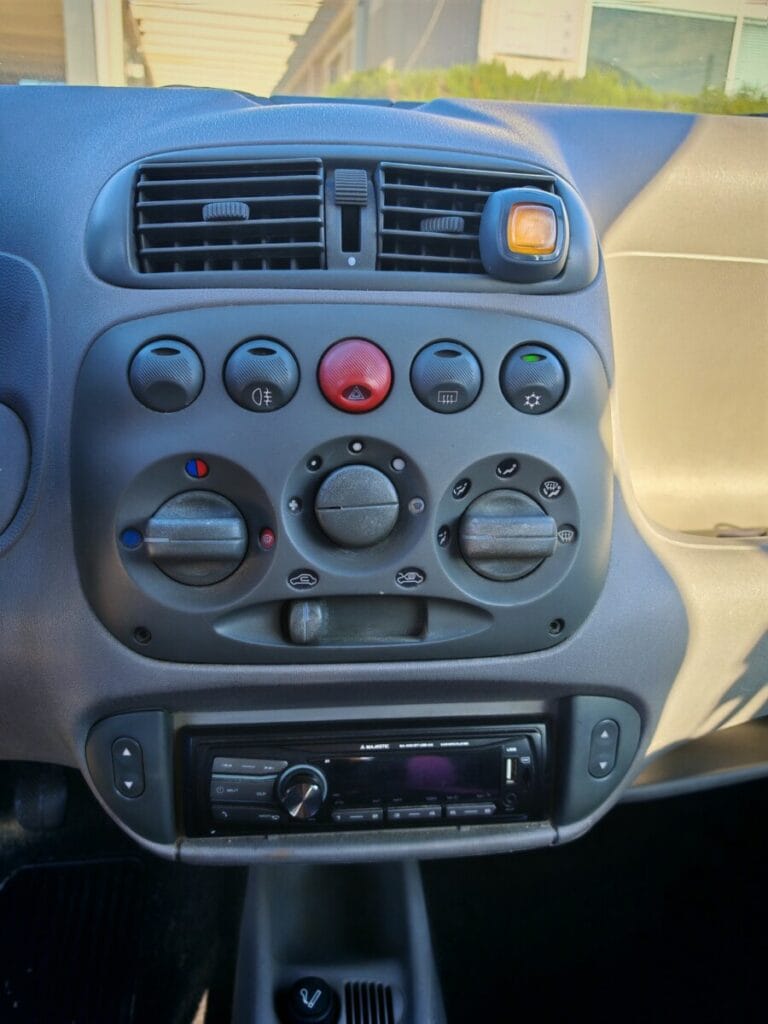 USATO OLBIA FIAT 600 TUNNEL CENTRALE