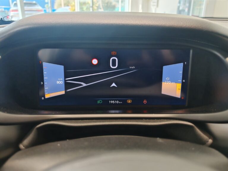 VDRIVE AVENGER BIANCO GN733CA USATO OLBIA (19)