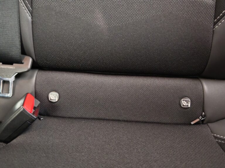 VDRIVE AVENGER BIANCO GN733CA USATO OLBIA (27)