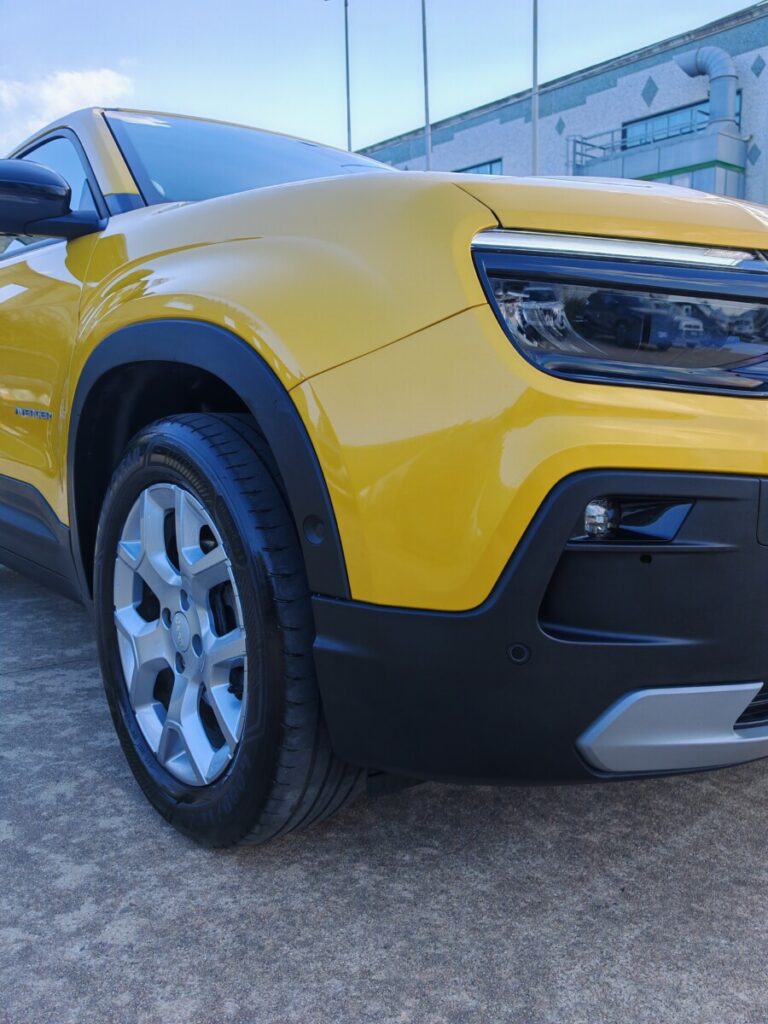 VDRIVE AVENGER GIALLO GS805NS USATO OLBIA (9)