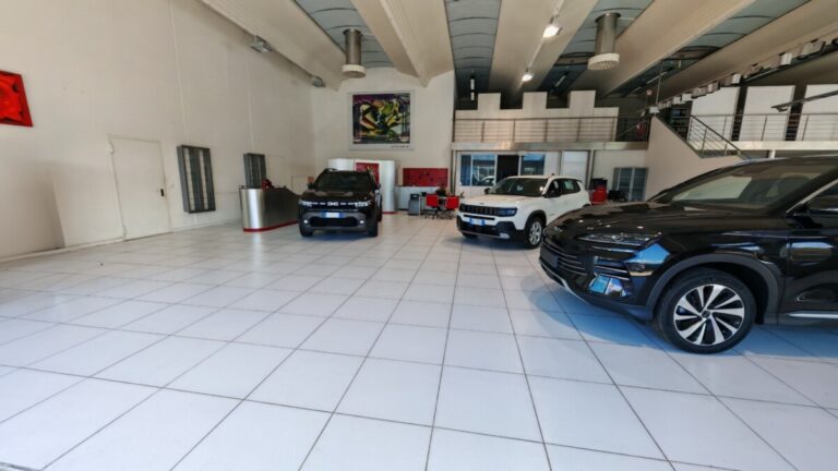Chi Siamo Olbia SALONE AUTO SECONDA MANO