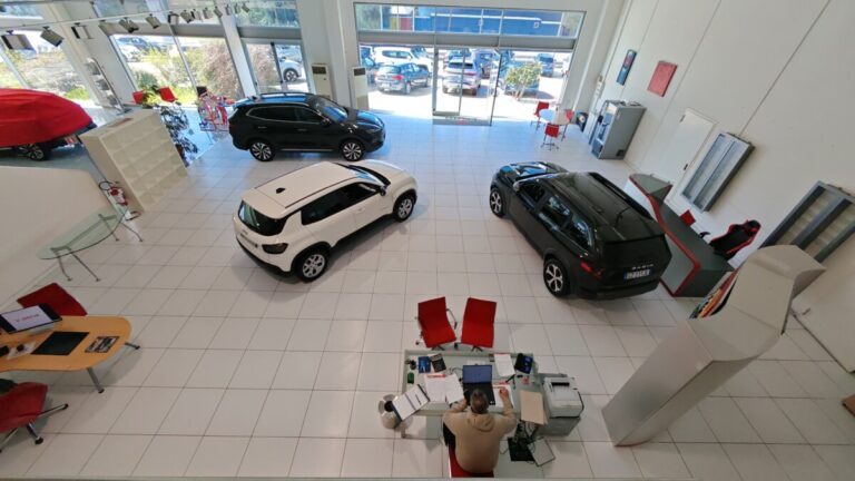 Chi Siamo Olbia SALONE AUTO SECONDA MANO