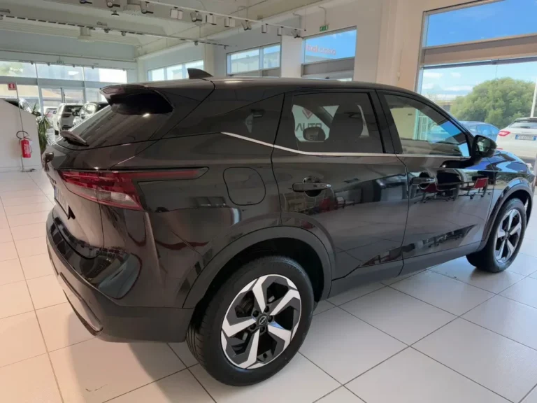 nissan-qashqai-1-3-xtronic-03-v-drive-olbia