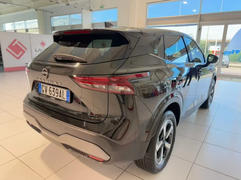 nissan-qashqai-1-3-xtronic-15-v-drive-olbia